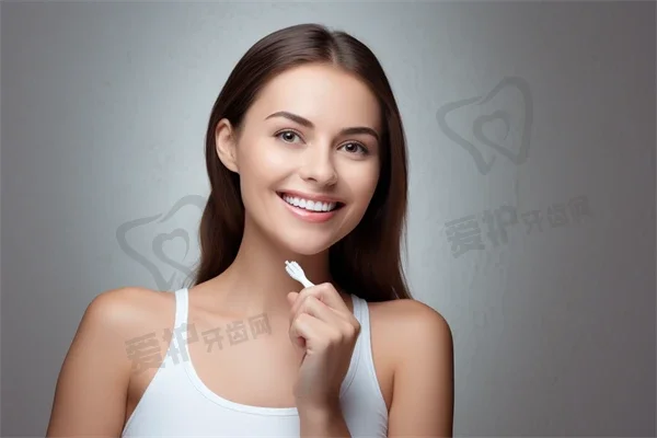 济南老人3D全瓷牙种植医院榜单top10首度推出