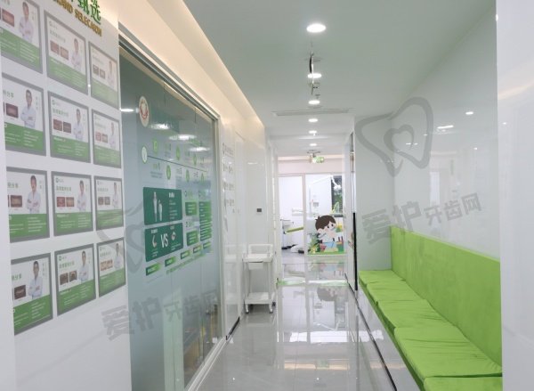 湖州英博口腔属于英博连锁品牌，覆盖多个城市