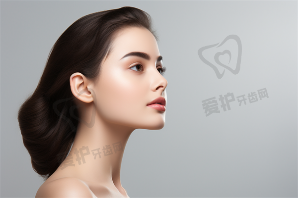 手术安心及术后护理：t做平胸手术的费用及方式选择