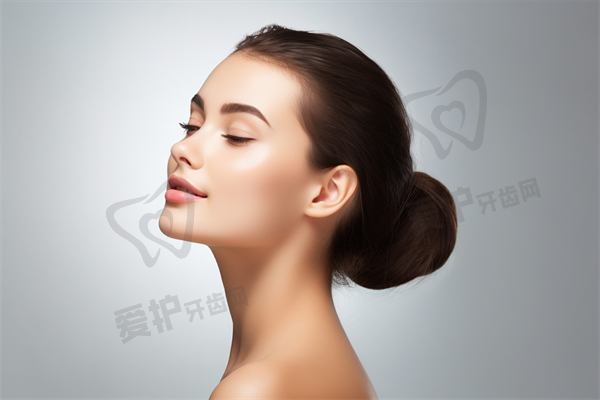 一般治疗是怎样改善法令纹的?
