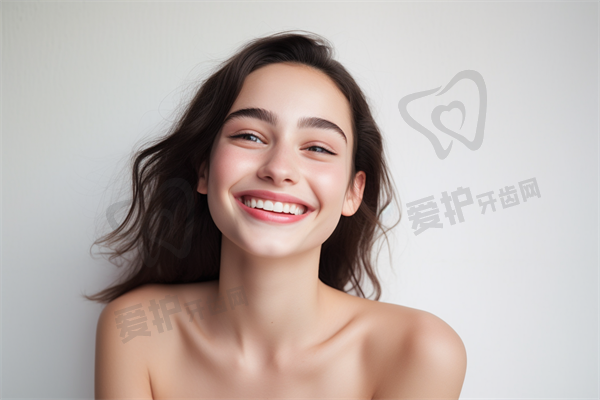 重庆华美整形外科医院做内壁赘皮矫正的优势