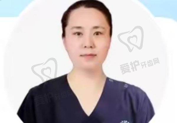师丽霞