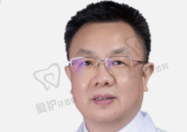 张广斌