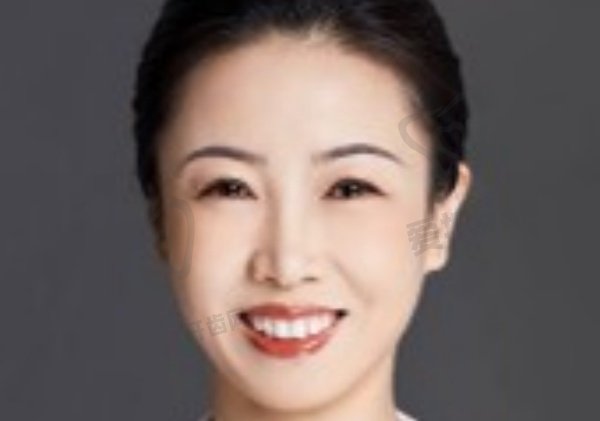 高玮