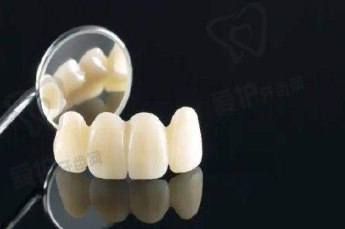 深圳万丰医院口腔科季灵芝医生