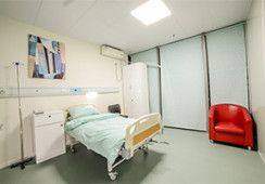 4、洛阳缔莱美周聪医生社会职称