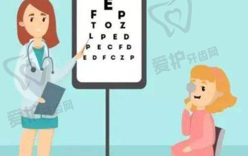 游昌涛医生:ICL晶体植入的骨干医生