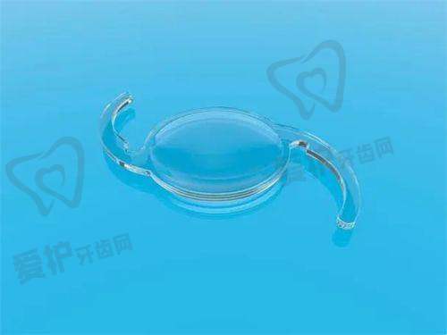 ICL晶体植入手术与其他近视矫正方法的对比